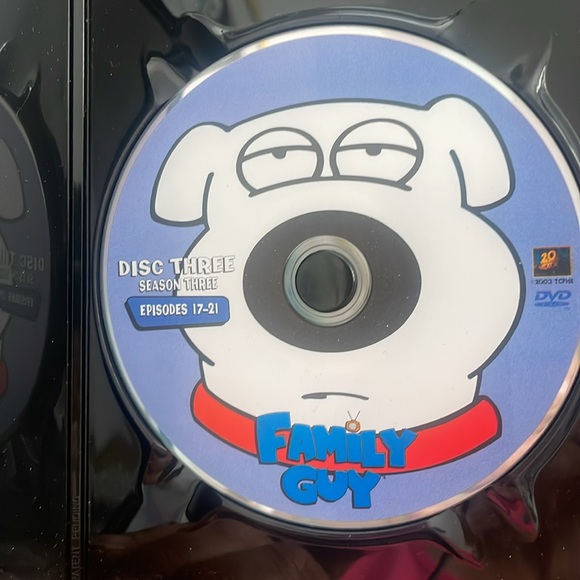 Family Guy - Season Three Episodes 17-21 - Picture 6 of 7